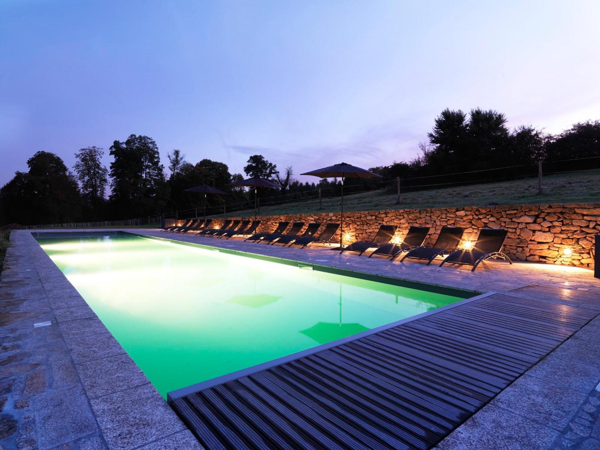 Abbaye Du Palais Bed & Breakfast Thauron ภายนอก รูปภาพ