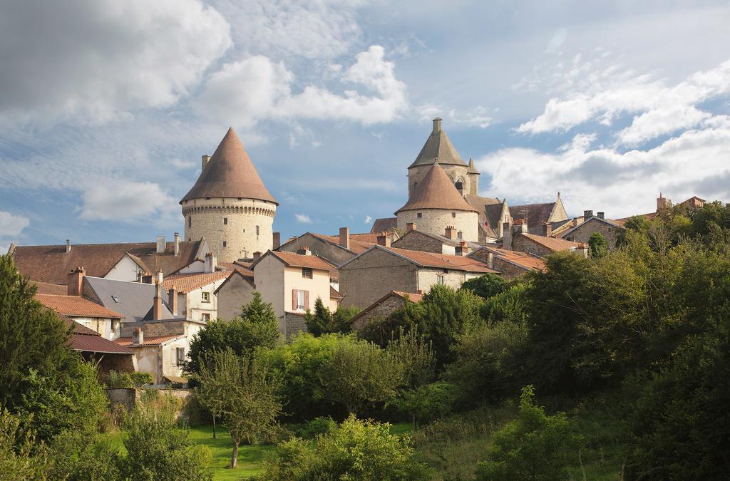 Abbaye Du Palais Bed & Breakfast Thauron ภายนอก รูปภาพ