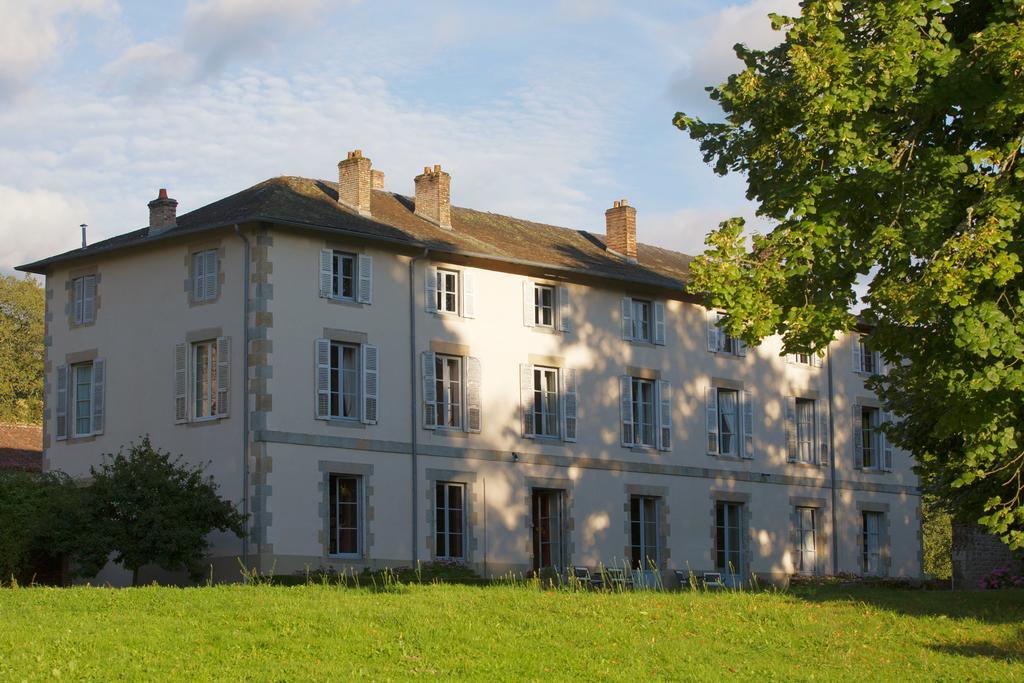 Abbaye Du Palais Bed & Breakfast Thauron ภายนอก รูปภาพ