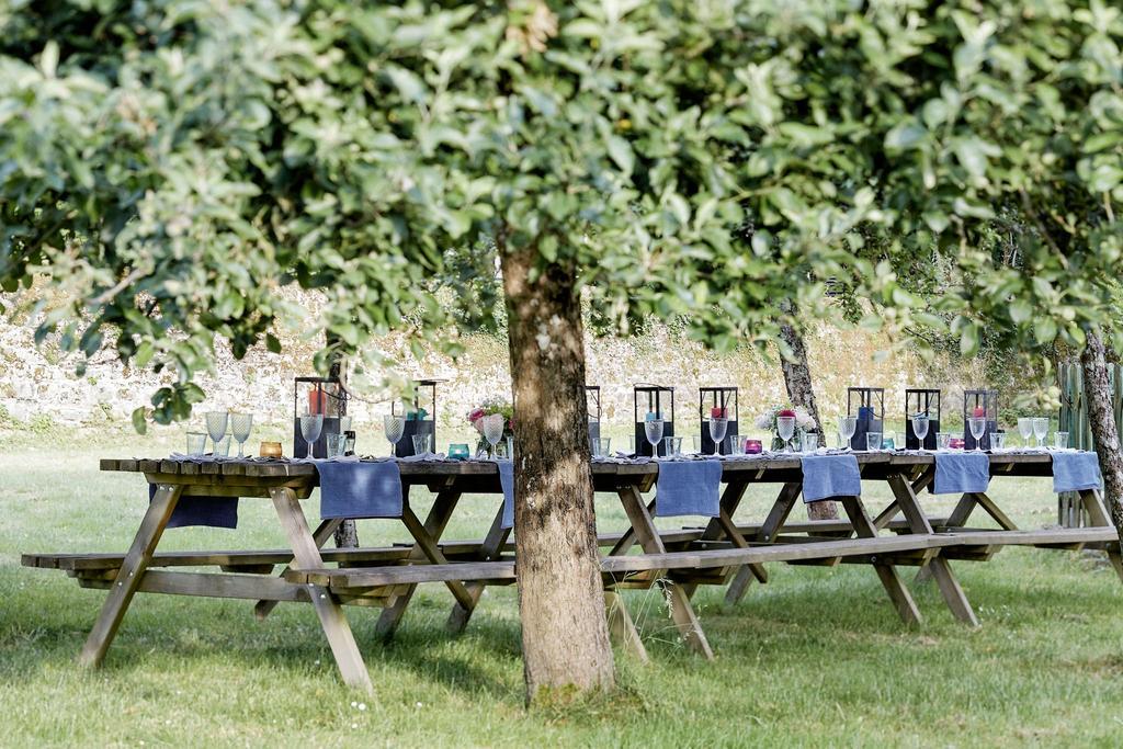 Abbaye Du Palais Bed & Breakfast Thauron ภายนอก รูปภาพ