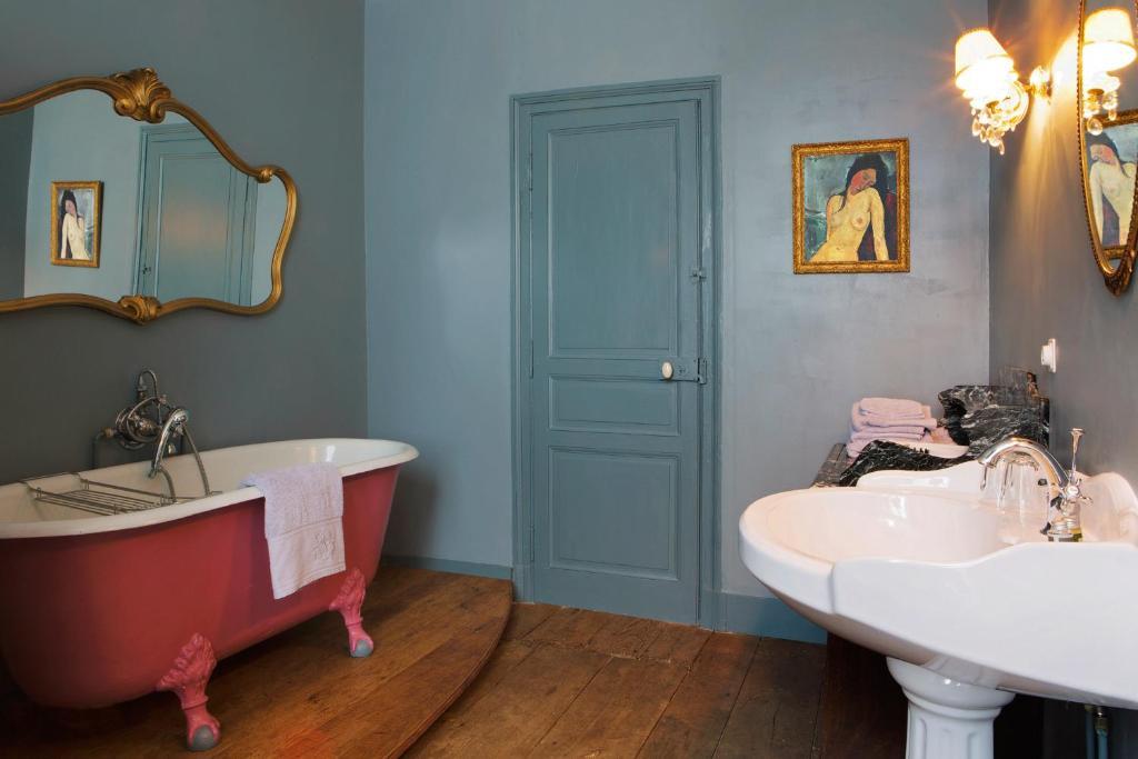 Abbaye Du Palais Bed & Breakfast Thauron ห้อง รูปภาพ